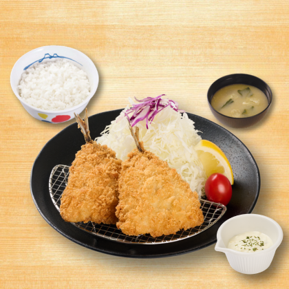 炸竹莢魚定食（二條）